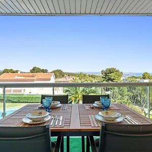 apartamento-martin-y-rose-en-salou.catalonia-hotels.com/
